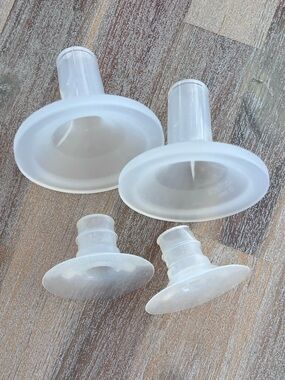 LacTeck 4th Gen BabyMotion Flange- One pair 15mm & Pumping Pretty Insert Elastic